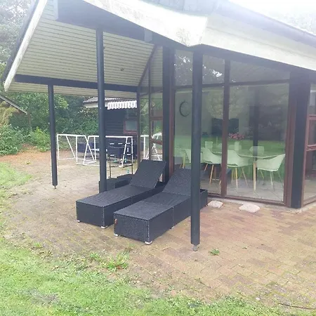 4 Star In Feriehus Oksbøl